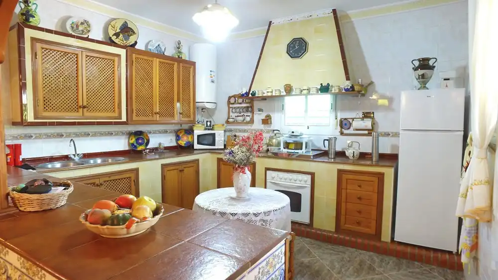 Casa rústica amb piscina en venda a Bobadilla - Bobadilla Estación - La Joya, imagen 2