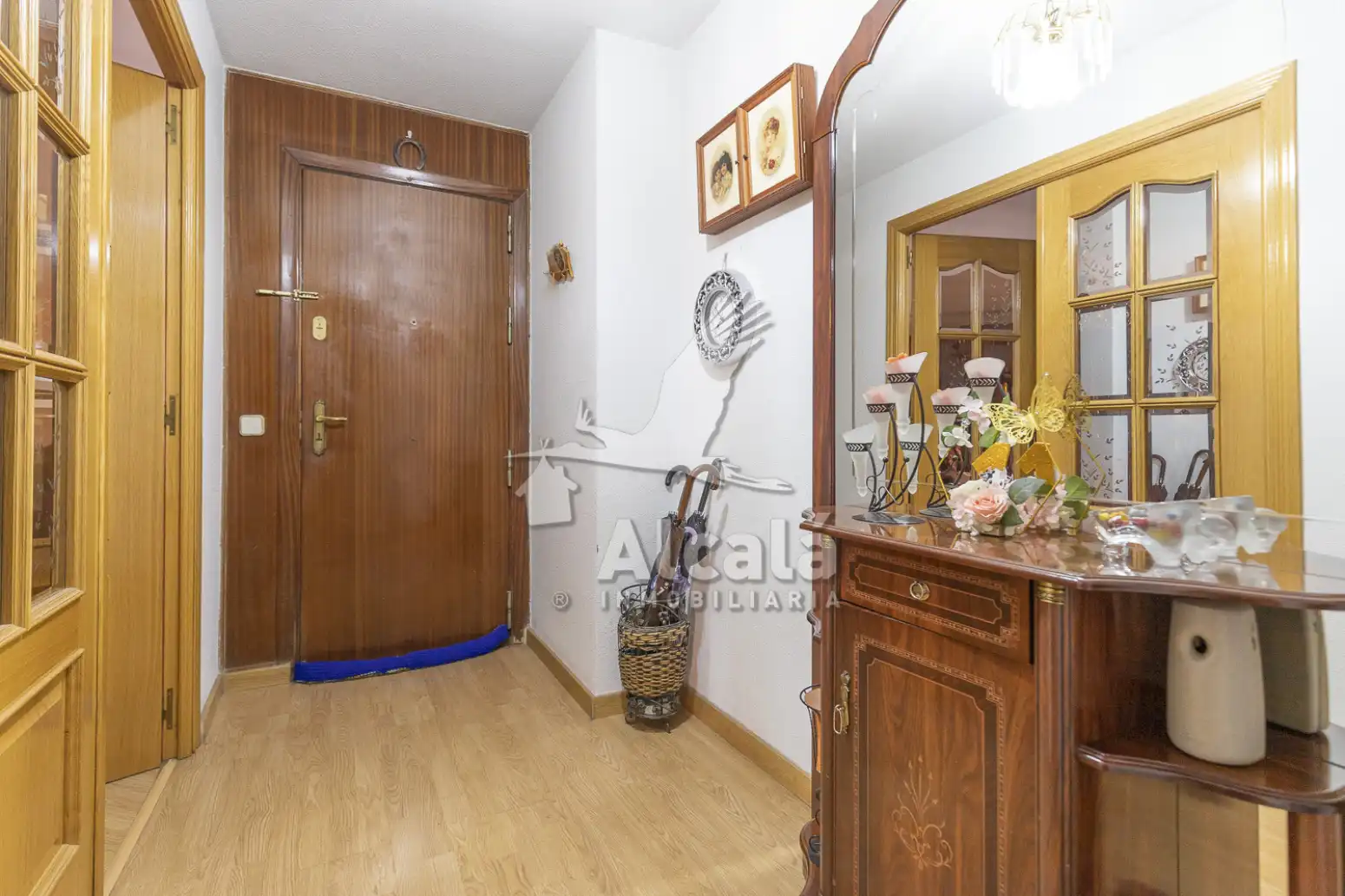 Piso en venta en Madrid con Calefacción y Terraza