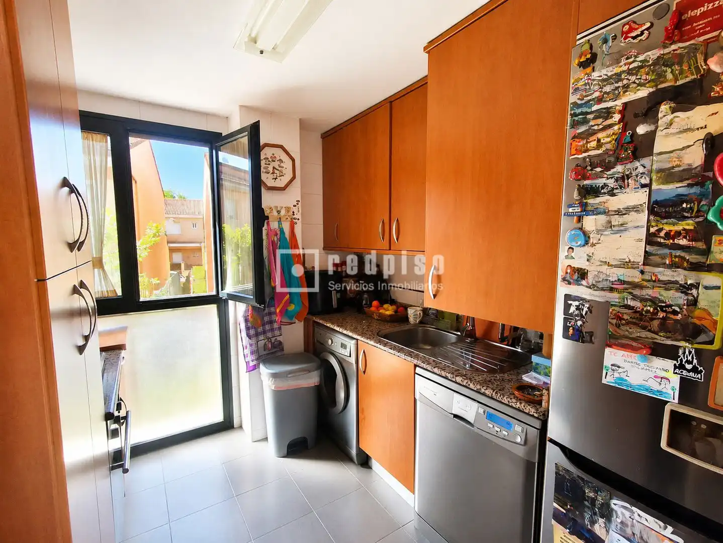 Cocina de Dúplex en venta en Casarrubios del Monte con Aire acondicionado, Calefacción y Trastero