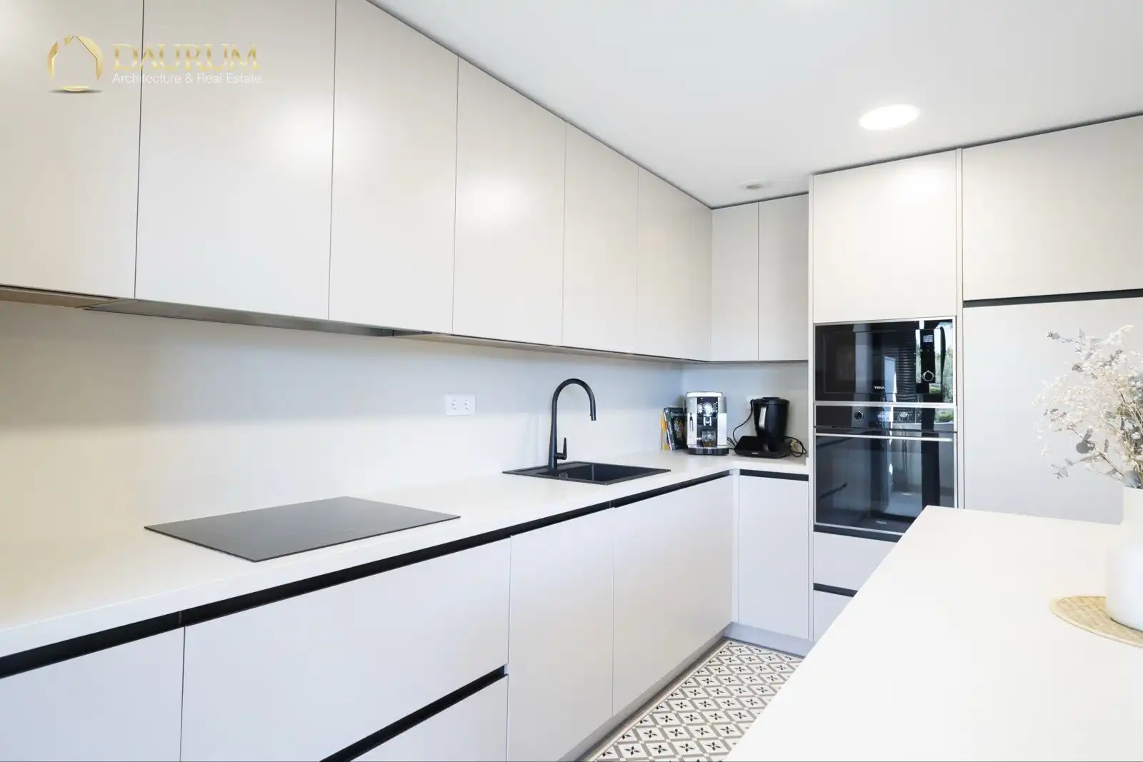 Flat with pool for sale in JUAN GOROSTIDI, imagen 10