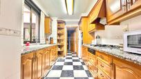 Kitchen of House or chalet for sale in Gandia  with Air Conditioner, Heating and Terrace