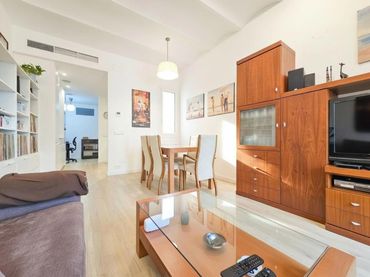 Piso con ascensor en venta en Rossello