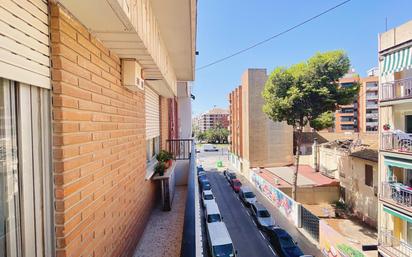 Exterior view of Flat for sale in  Valencia Capital  with Air Conditioner and Balcony