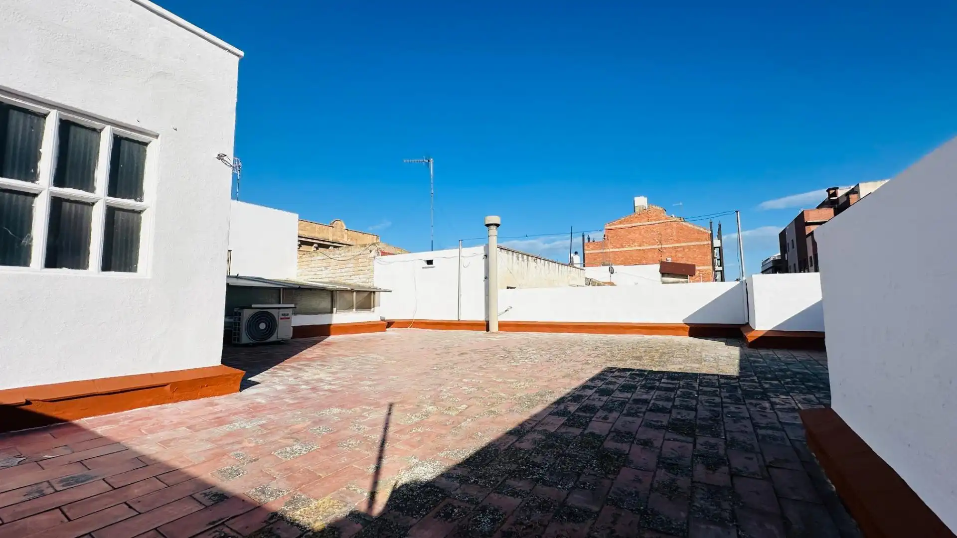 Terrassa de Casa o xalet en venda en Amposta amb Aire condicionat, Calefacció i Moblat