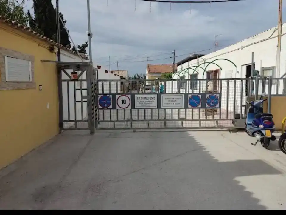 Parking de Piso en venta en Bellavista - Capiscol - Frank Espinós  