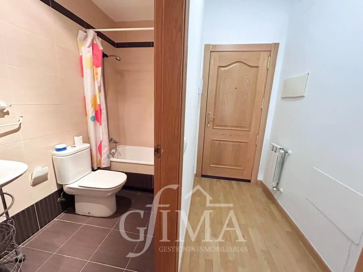Bathroom of Ground floor for sale in Tomelloso  with Air Conditioner, Heating and Furnished