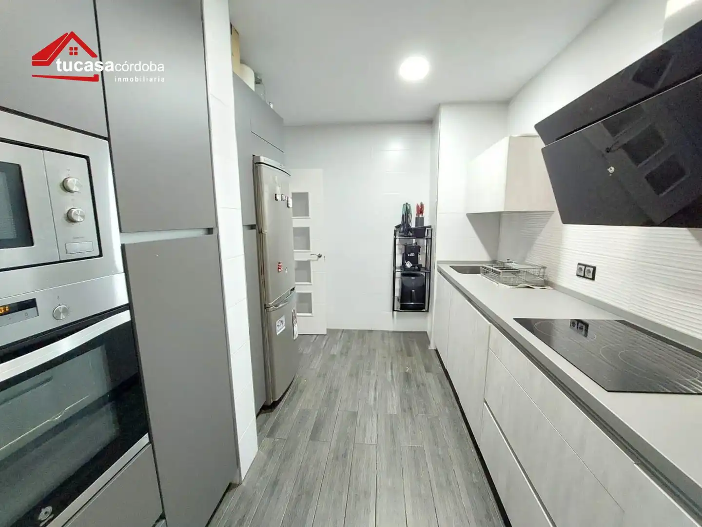 Cuina de Casa o xalet en venda en Córdoba amb Terrassa