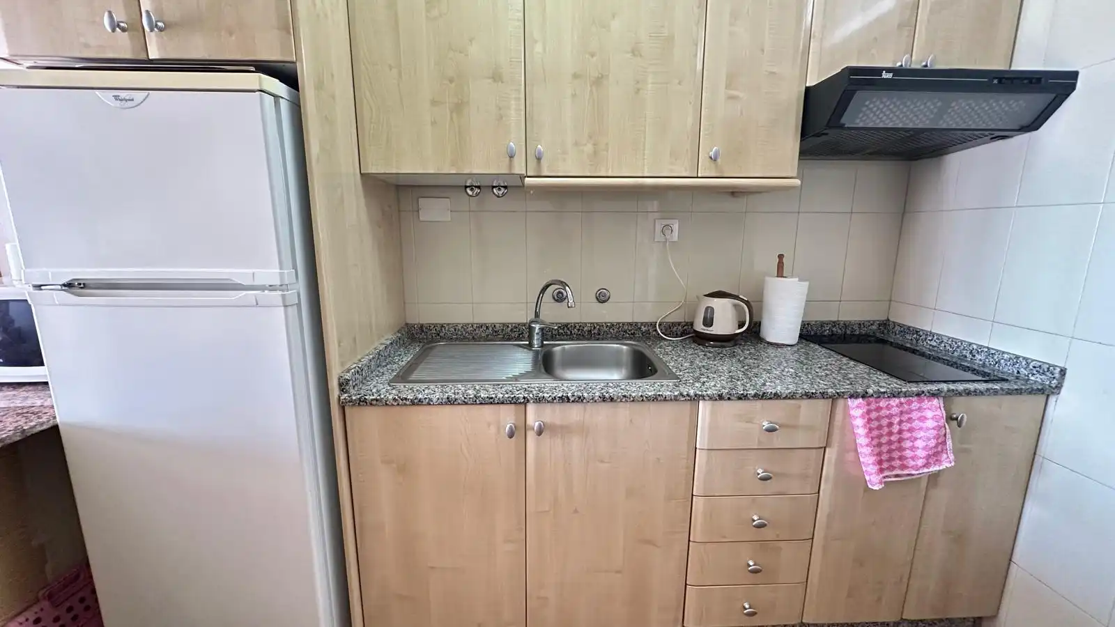 Cocina de Apartamento en venta en San Bartolomé de Tirajana con Amueblado, Balcón y Piscina comunitaria