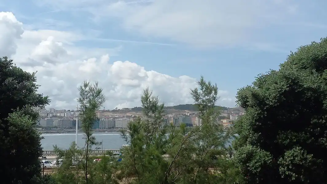 Vista exterior de Pis en venda en A Coruña Capital 