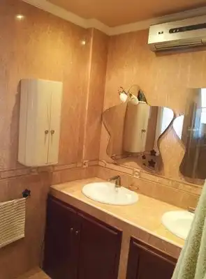 Baño de Casa o chalet en venta en Lucena con Alarma