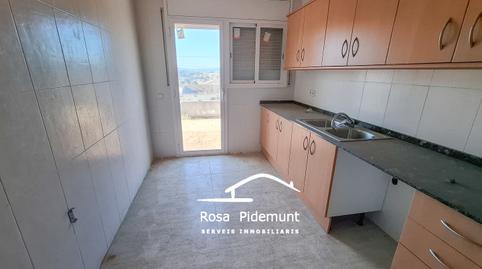 Photo 3 of Single-family semi-detached for sale in Carrer Escarlet, Residencial Park, Girona