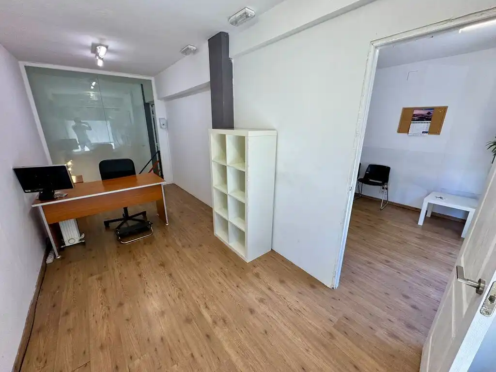 Local comercial en venta en de Josep Sangenís, imagen 26