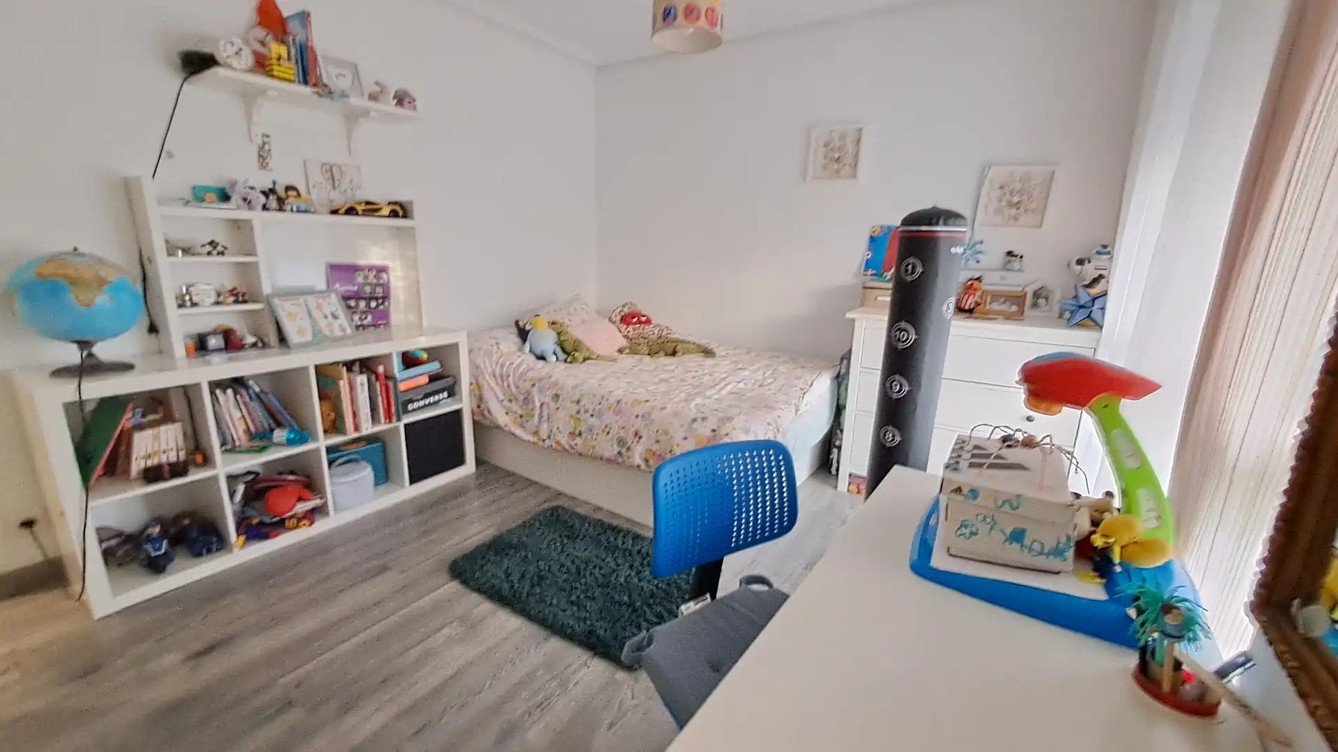 Schlafzimmer von Wohnung zum Verkauf in Bilbao  mit Heizung und Möbliert