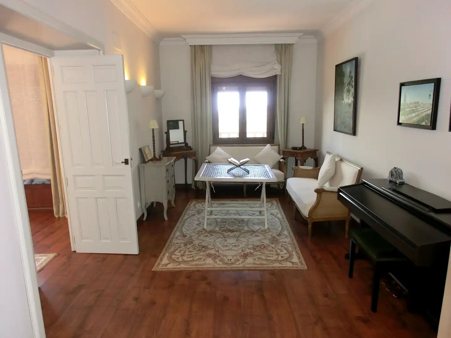 Sala d'estar de Casa o xalet en venda en Toledo amb Aire condicionat, Calefacció i Jardí privat