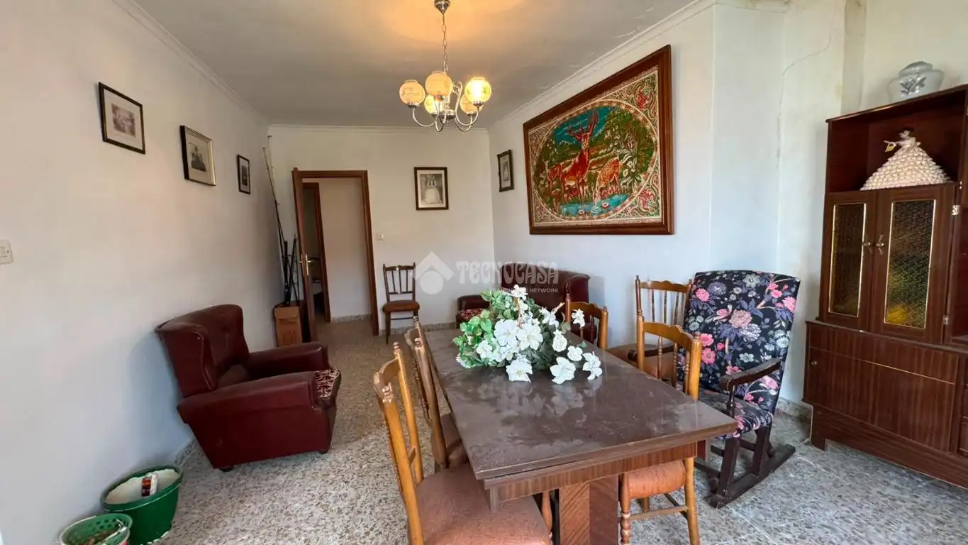 Sala de estar de Casa adosada en venta en Rubite con Calefacción y Balcón