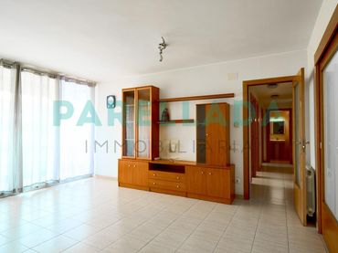 Piso con balcón en venta en Port