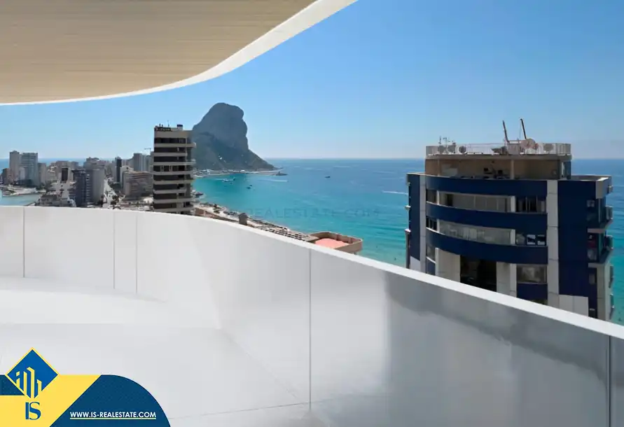 Apartament amb piscina en venda a Zona Pueblo, imagen 2