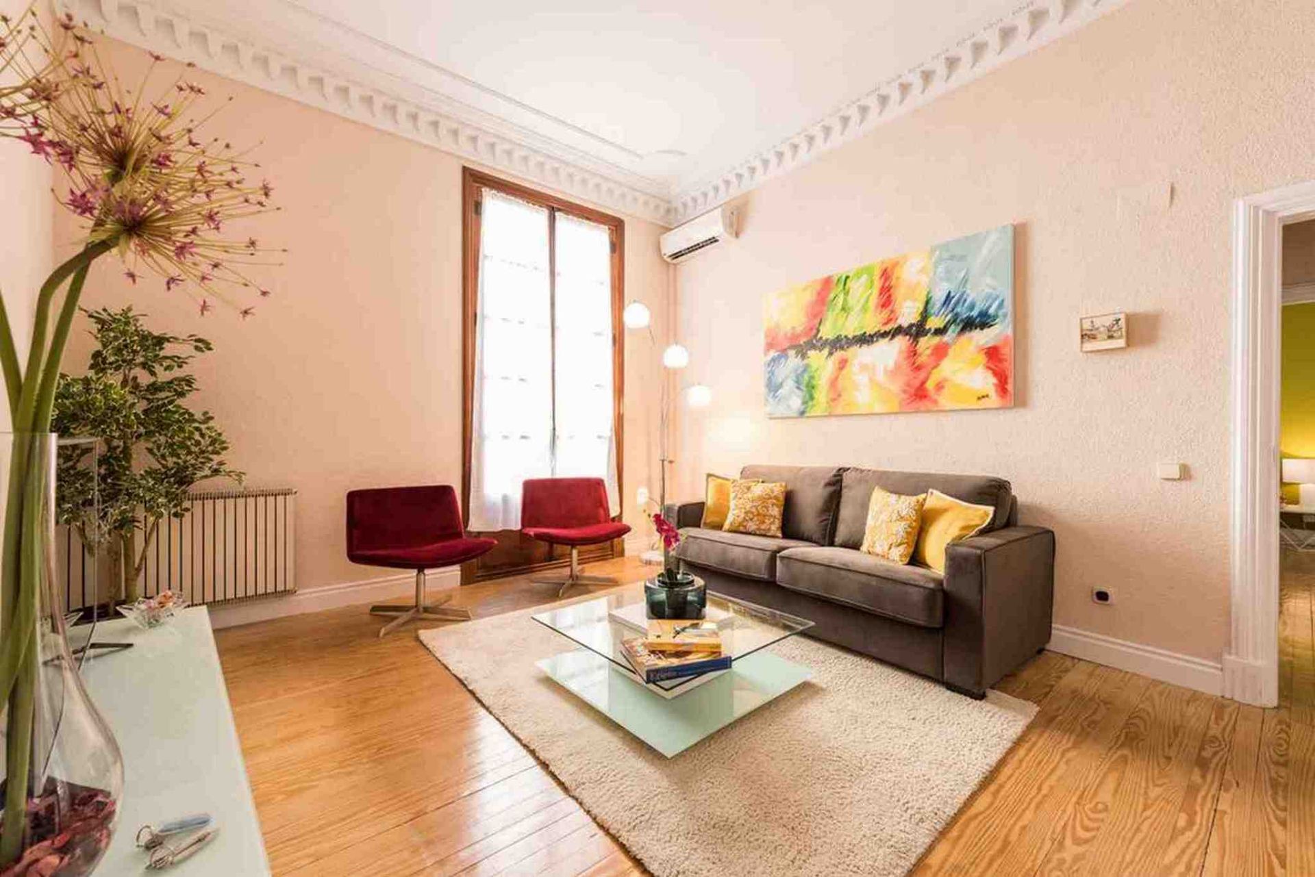 Living room of Flat to rent in Utebo  with Air Conditioner, Furnished and Microwave