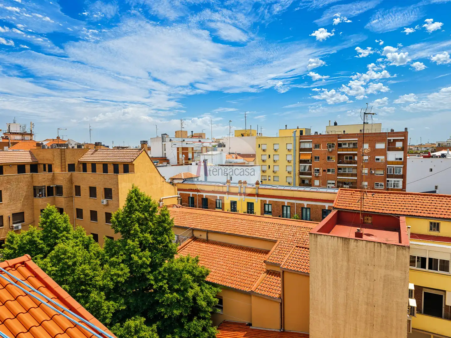 Vista exterior de Piso de alquiler en Madrid con Aire acondicionado, Calefacción y Parquet