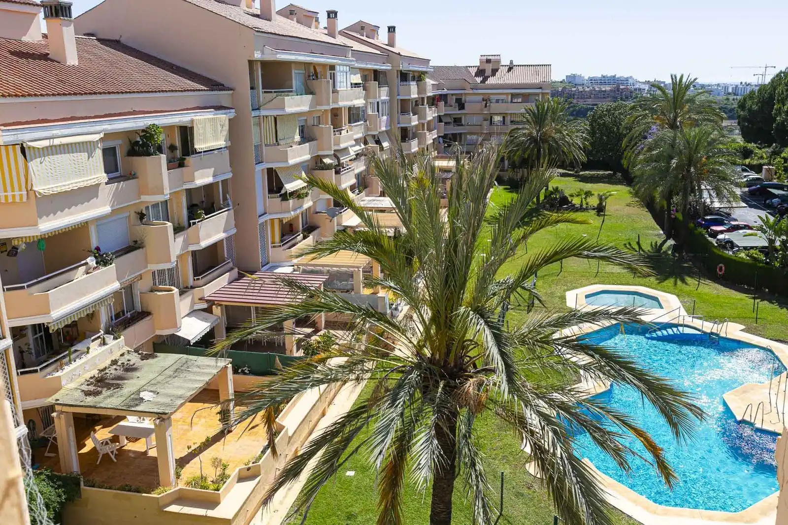Apartament amb piscina en venda a Selwo, imagen 34