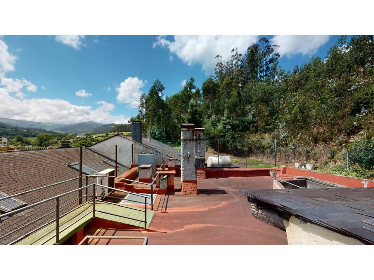 Terrace of Building for sale in Trabada