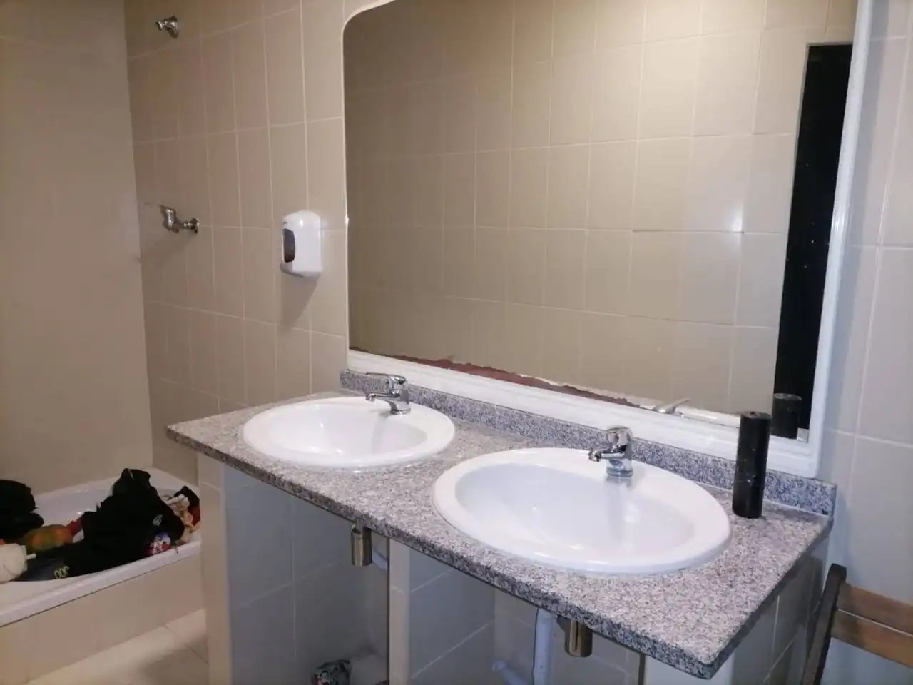 Bathroom of Buildings for sale in Fuentes de Oñoro