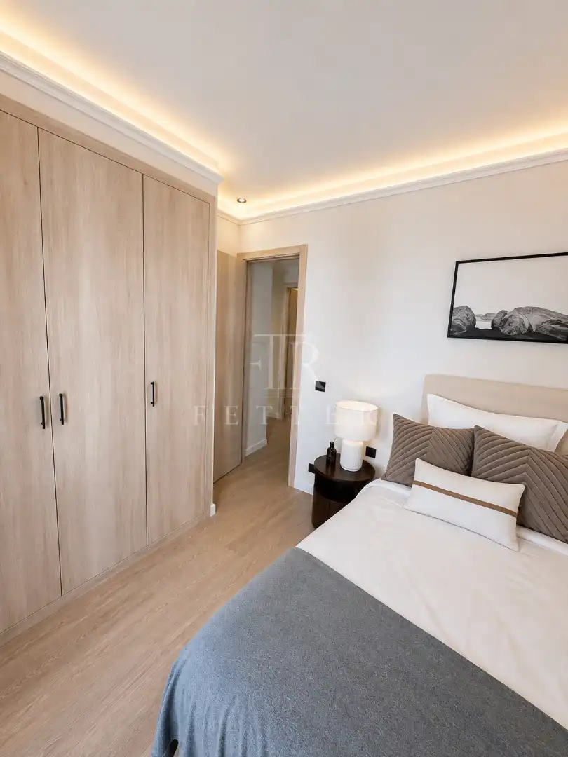 Bedroom of Flat for sale in Madrid  with Air Conditioner, Heating and Furnished