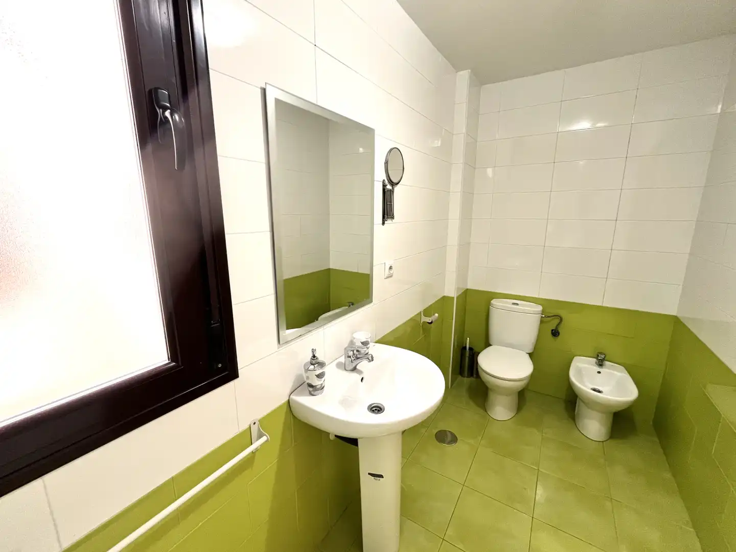 Baño de Dúplex en venta en Illescas con Calefacción, Trastero y Balcón