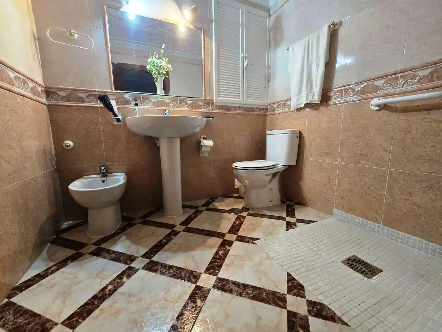 Baño de Casa o chalet en venta en Bormujos con Aire acondicionado y Terraza