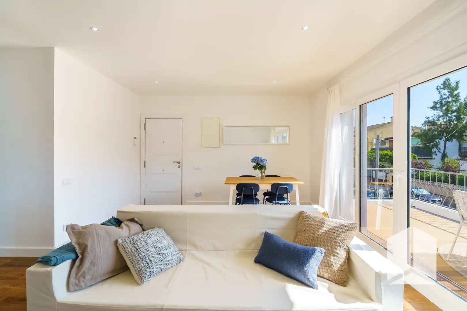 Living room of Flat for sale in Castelldefels  with Terrace