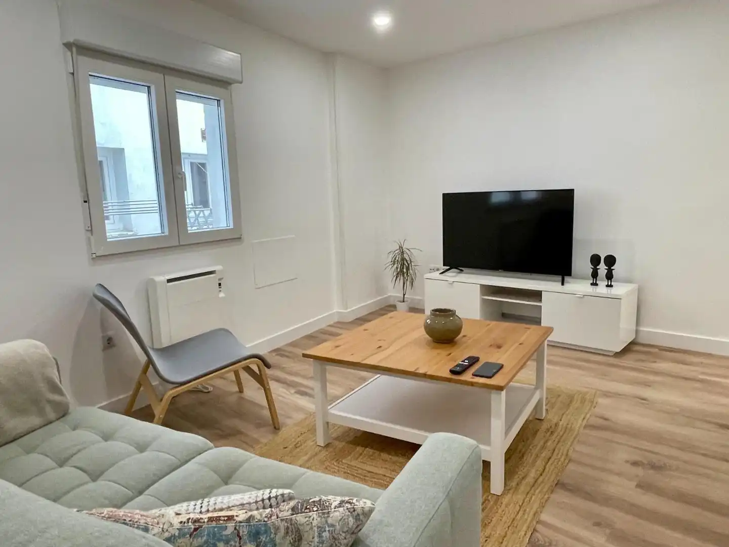 Sala de estar de Piso de alquiler en Oviedo  con Amueblado
