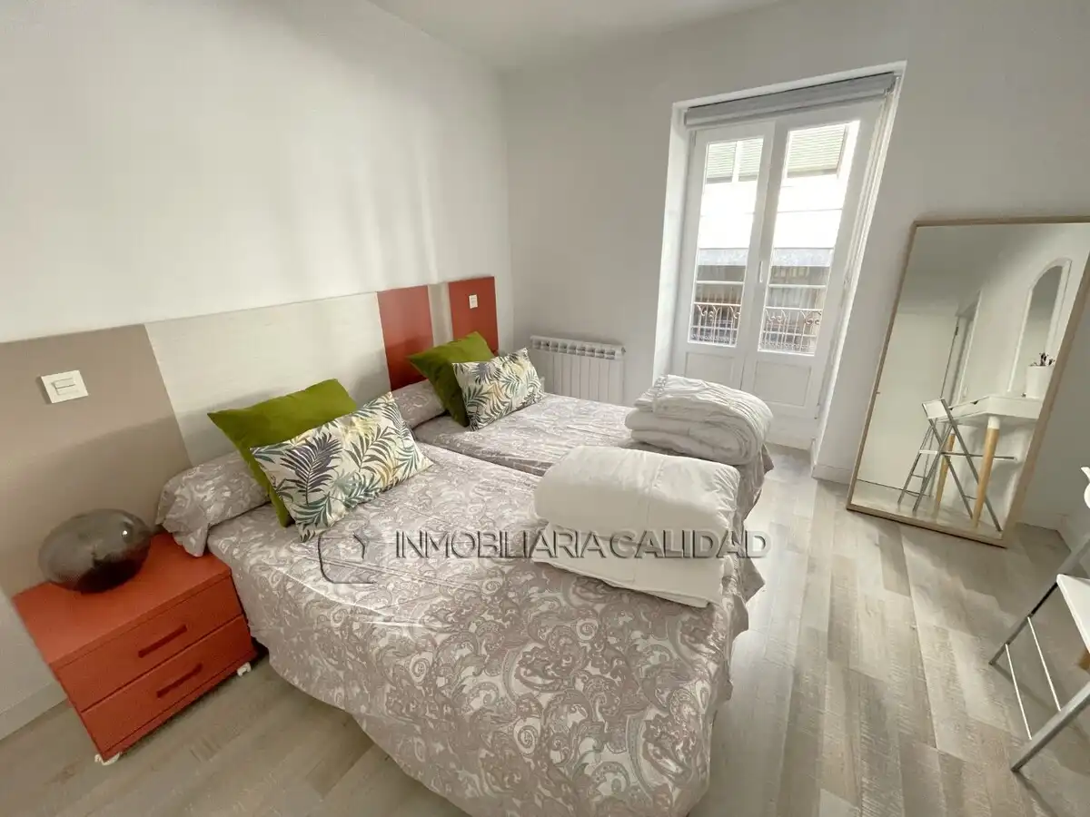 Habitación de Piso de alquiler en Burgos con Calefacción y Amueblado