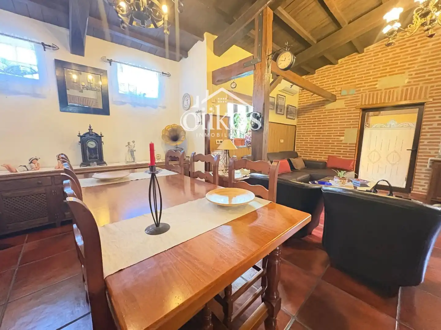 Comedor de Casa o chalet en venta en Parada de Arriba con Calefacción