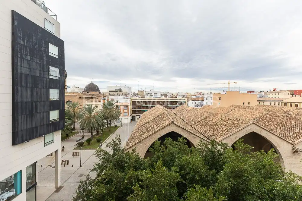 Exterior view of Flat for rent in Valencia  with Air Conditioner, Heating and Parquet flooring
