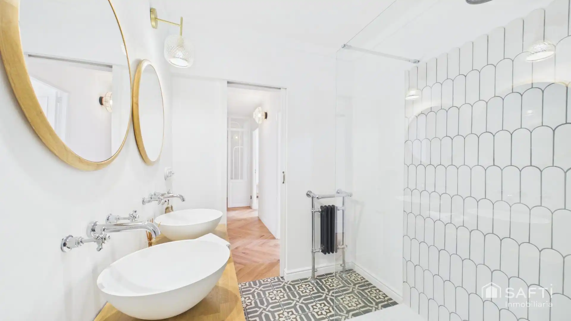 Bathroom of Flat for sale in Sóller