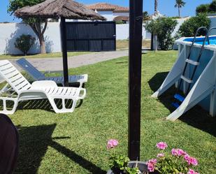 Jardí de Casa o xalet de lloguer en Conil de la Frontera amb Aire condicionat, Jardí privat i Moblat