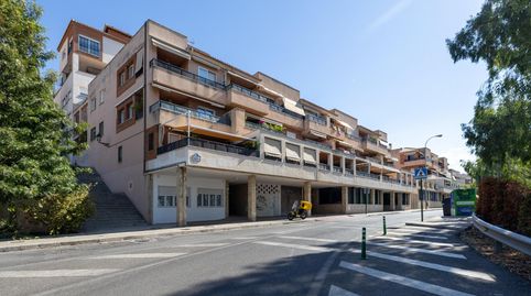 Foto 2 de Piso en venta en Camino de los Neveros - Serrallo, Granada Capital