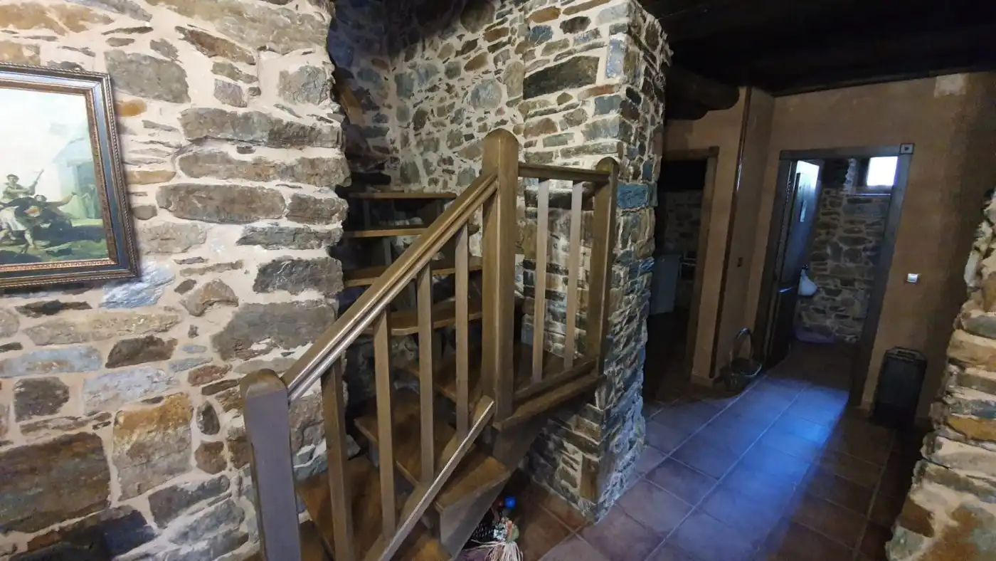 Finca rústica en venda a Camino Iglesia, 3, Carucedo