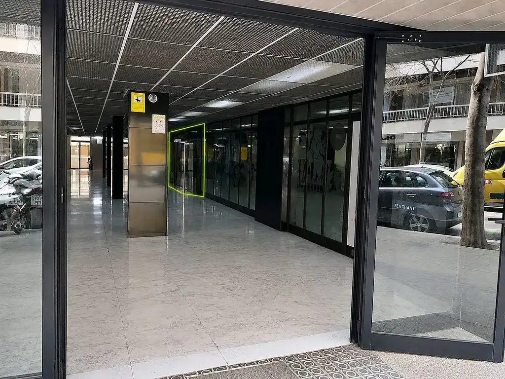 Local comercial en venta en Carrer de Rocafort 69, imagen 14