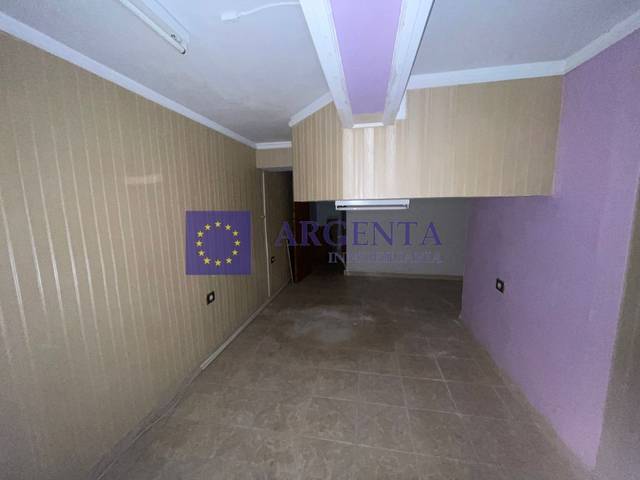 Local comercial en Alquiler en Centro