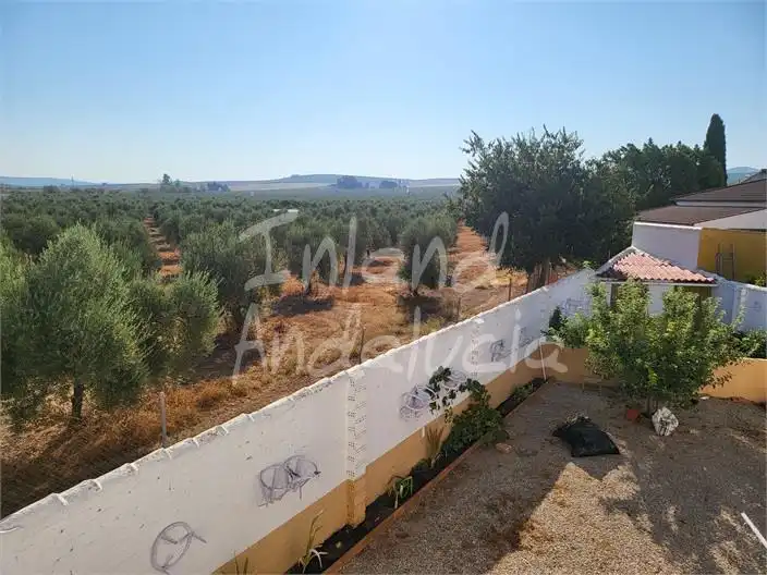 Casa adosada en venta en Antequera con Aire acondicionado, Terraza y Trastero