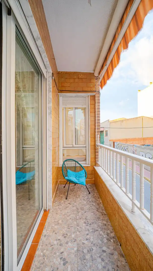Terraza de Casa adosada en venta en Torrevieja con Jardín privado, Terraza y Amueblado