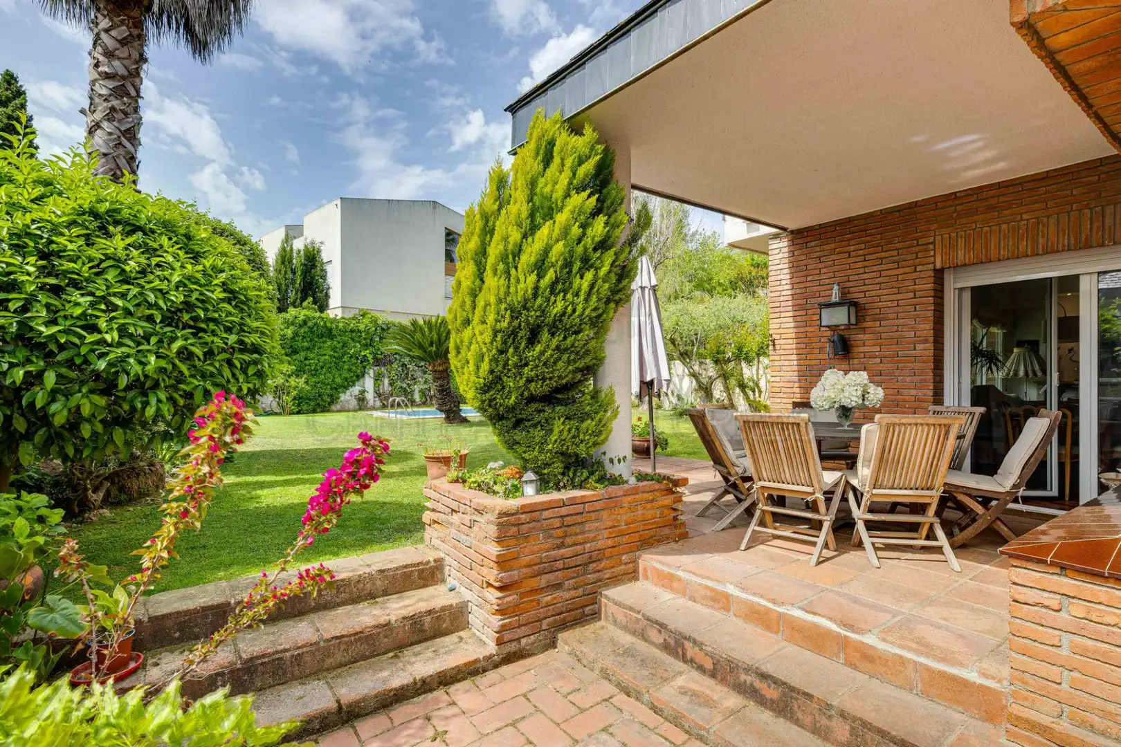 Jardín de Casa o chalet en venta en Sant Cugat del Vallès con Calefacción, Jardín privado y Parquet