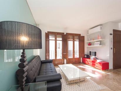 Living room of Apartment to rent in  Granada Capital  with Air Conditioner, Furnished and Washing machine