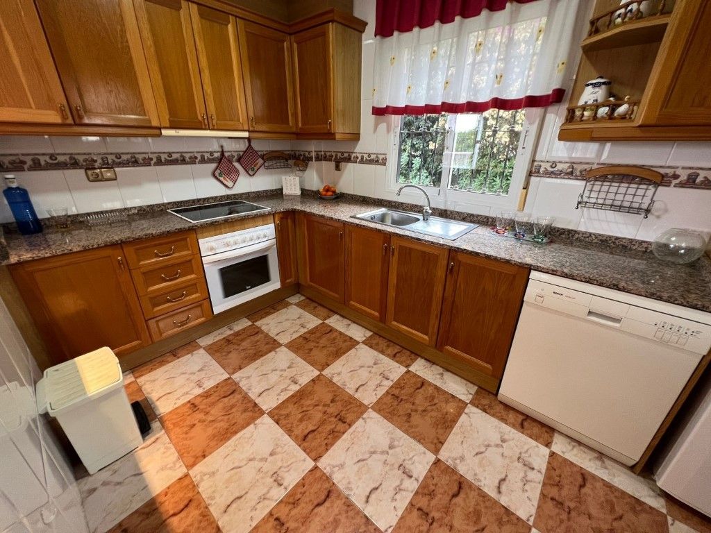 Kitchen of House or chalet for sale in Orihuela