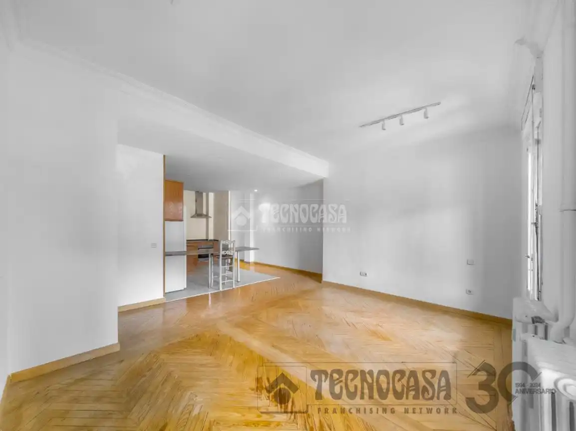 Vista exterior de Pis de lloguer en Madrid amb Aire condicionat, Calefacció i Parquet