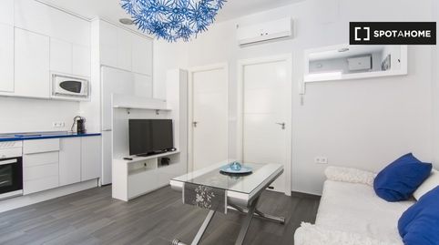 Foto 5 de Piso de alquiler en Puerta del Ángel, Madrid Capital