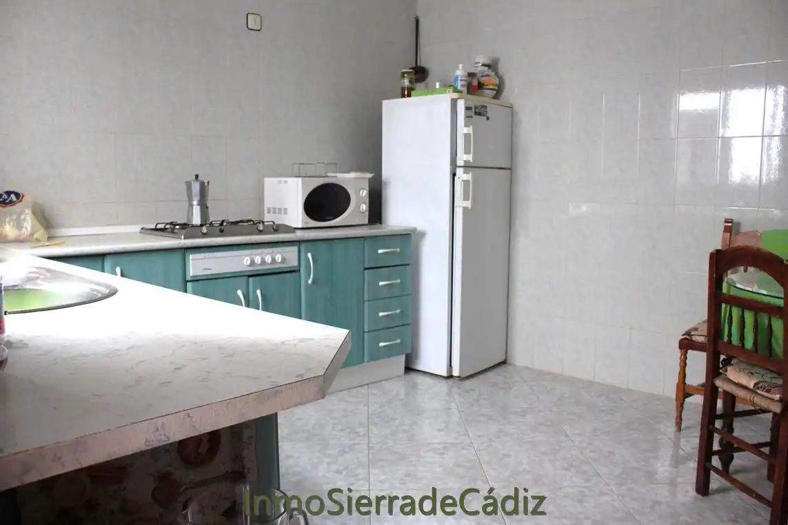 Kitchen of Houses for sale in Algodonales  with Air Conditioner, Private garden and Storage room