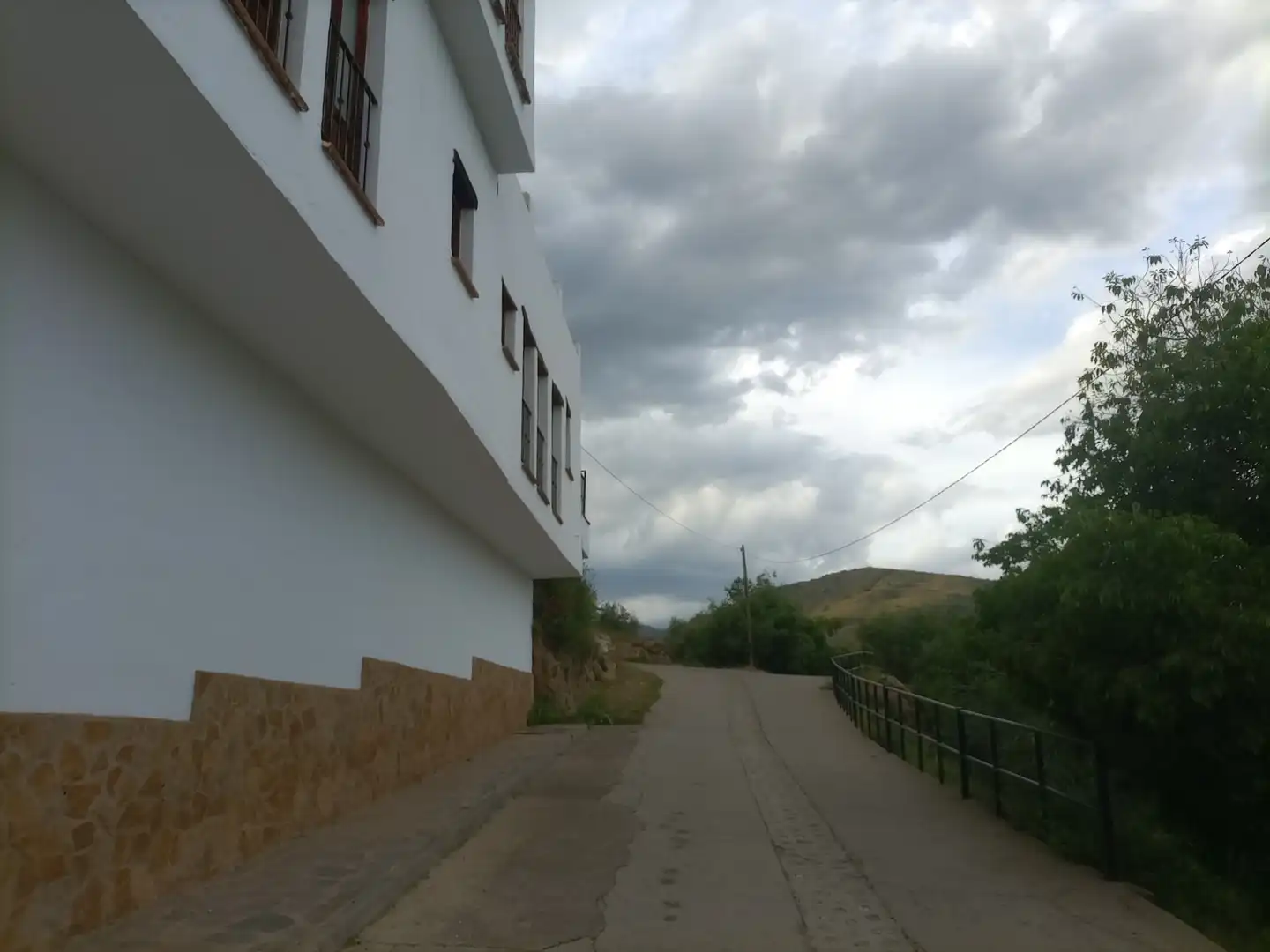 Exterior view of Apartments for sale in Alpujarra de la Sierra  with Balcony