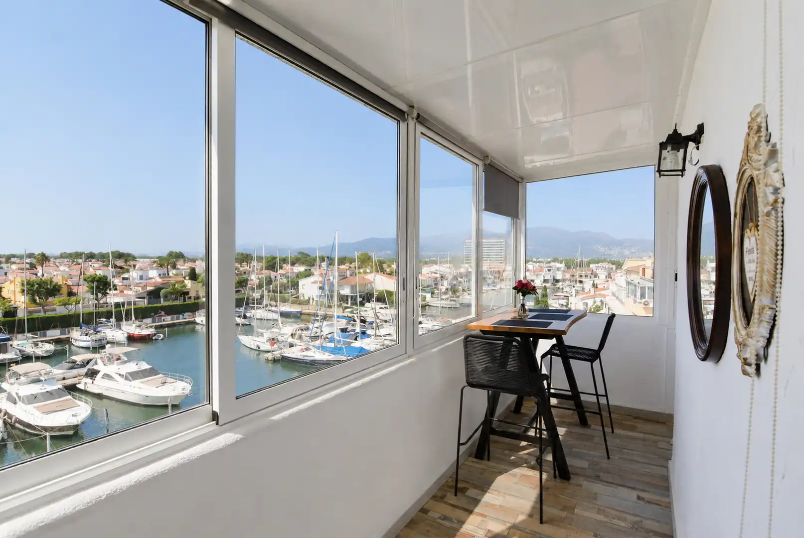 Terraza de Estudio en venta en Empuriabrava con Aire acondicionado